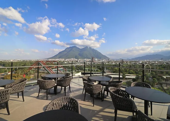 Holiday Inn Express - Monterrey - Fundidora By Ihg